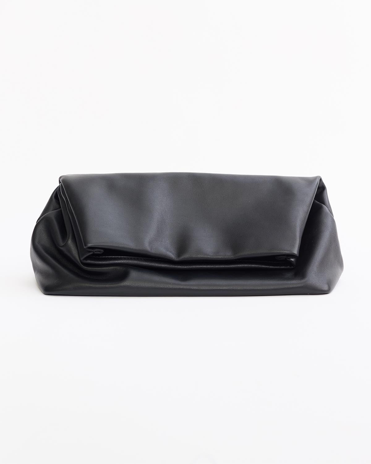 Benny Fold Clutch: Black
